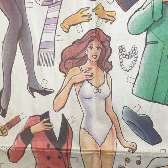 1991 Boston Globe ad w/ paper doll - Picture 4 of 4